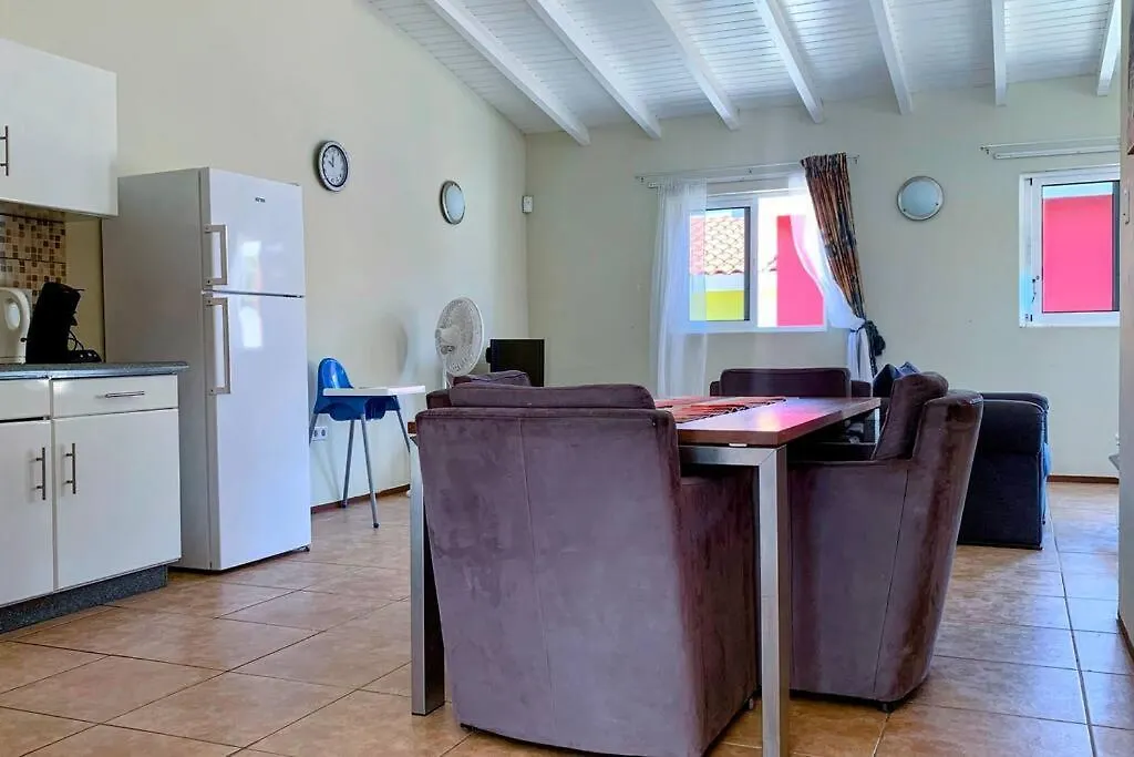2 Bedrooms Apartment #Blue Willemstad